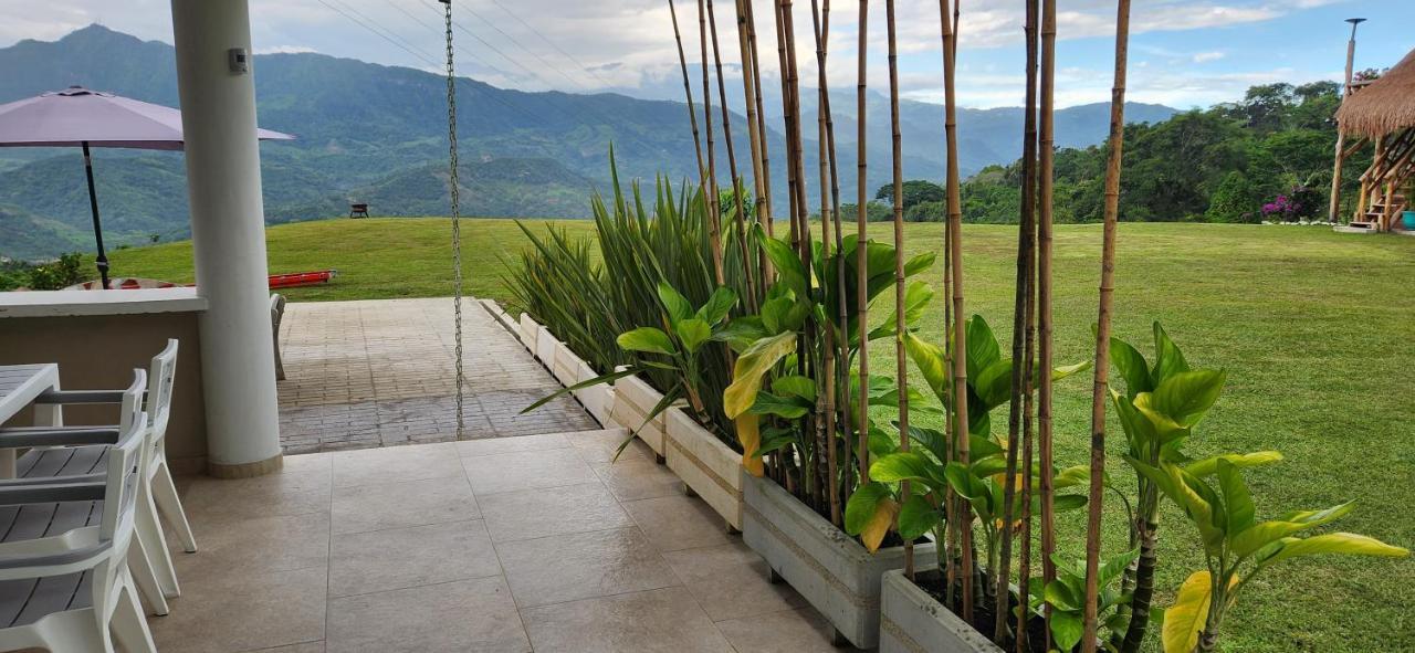 Villeta Casa De Campo Caracoli Spa Eksteriør bilde