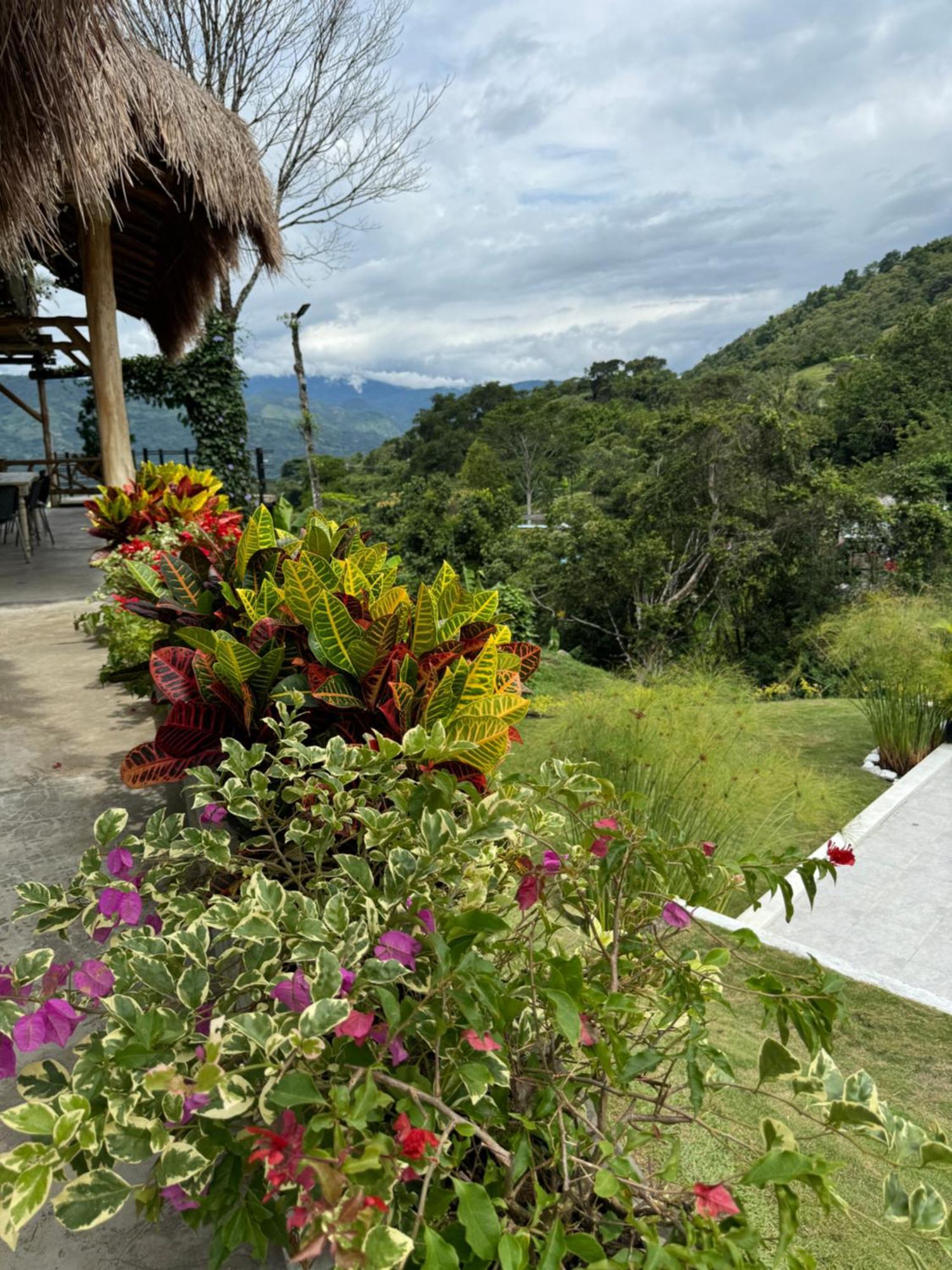 Villeta Casa De Campo Caracoli Spa Eksteriør bilde